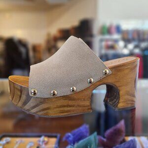 Matisse Knox Platform Sandals Tan Suede